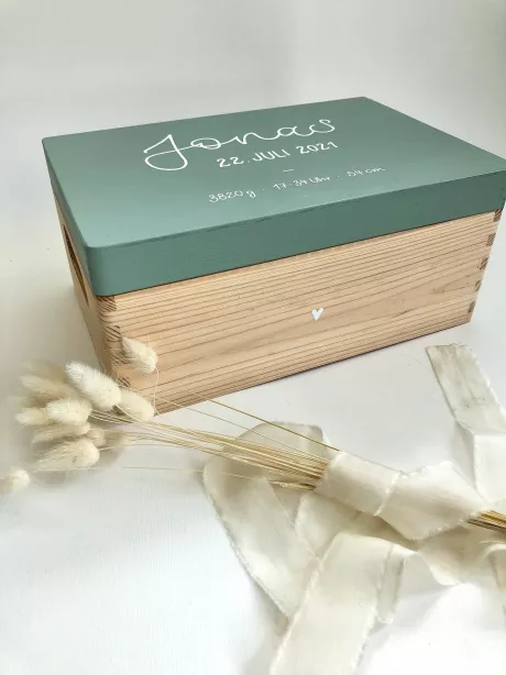 Erinnerungskiste Baby // Erinnerungsbox // Holzkiste // | Etsy