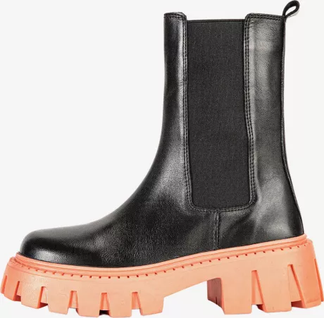 INUOVO Chelsea Boots in Schwarz | ABOUT YOU