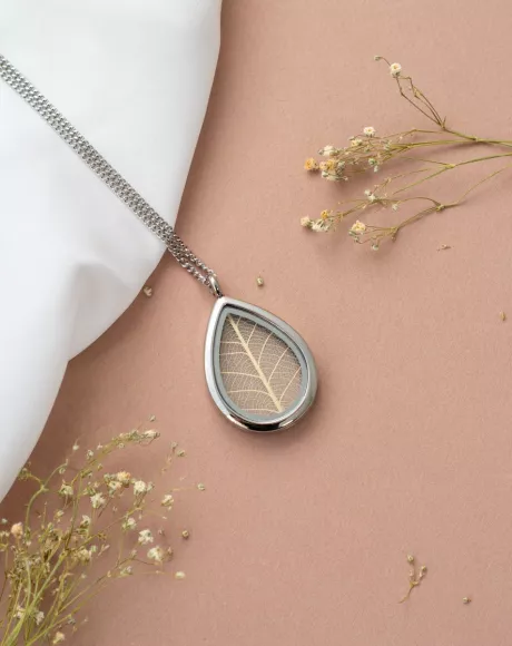 Relicário Gota Filigrana– Capim Estrela PRATEADO