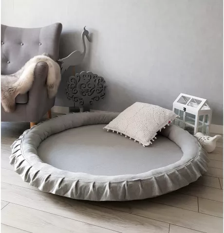 Spielmatte mit Rand & Rüschen hellgrau 120cm online kaufen